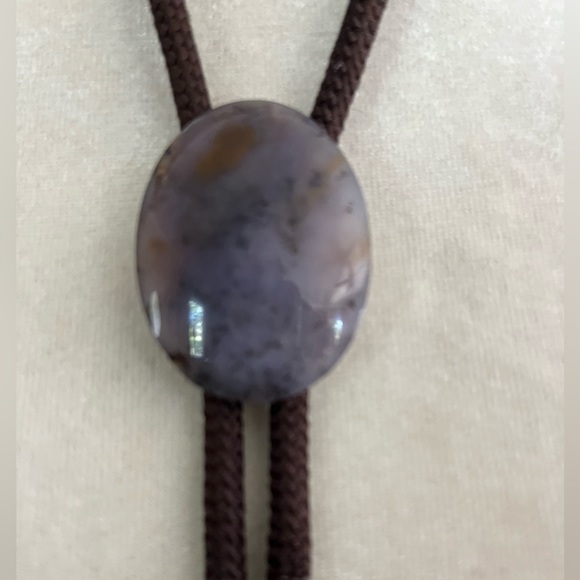 Other - Beautiful Stone Bolo Tie